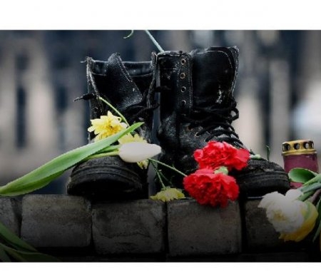 “10 мешканців Києва про тиждень революції в країні”.