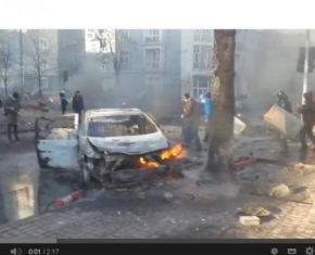 Після зачистки на розі Шовковичної і Грушевського 18 лютого.