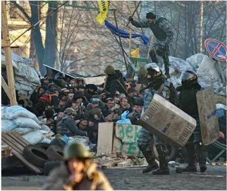 18 лютого, завал на верхніх барикадах!