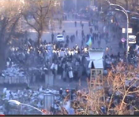 Початок штурму майдану,відео